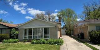 704 LARAMIE Avenue Gallery 1