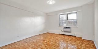 1608 Ocean Pkwy # 3322 Gallery 7