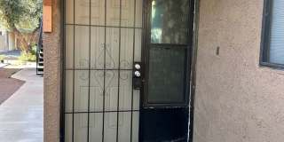 Eastside 2 Bedroom Unit! Community Pool! Gallery 1