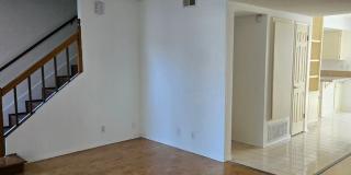 Condo Near Oxnard College Gallery 3