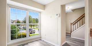 SPACIOUS 3 BEDROOM 2.5 BATHROOM TOWNHOME IS IMMEDIATELY AVAILABLE IN OLNEY Gallery 17