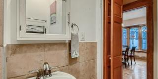 4 Bedroom SFH in MacGroveland! Close by Concordia and Macalester Gallery 3