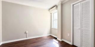 1004 GIRARD Street NW Gallery 17