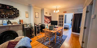South End Two Bed with Private Yard – 2 Bed | 2 Bath Gallery 4