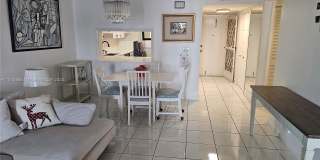 215 SE 3rd Ave Gallery 13