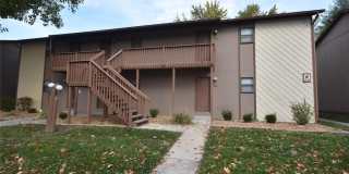 76 PEACHTREE Lane Gallery 1