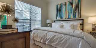 Jackson Hill Gallery 25