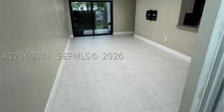 9405 Fontainebleau Blvd Gallery 3