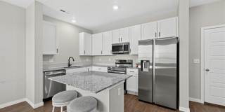 South Facing 2BR Townhome in Johnstown Gallery 1