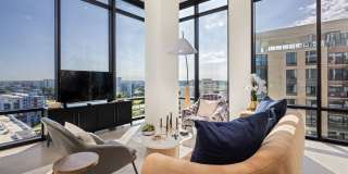 Overlook at Radius Dilworth Gallery 12