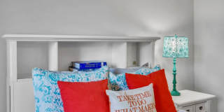 Fully Furnished beautiful Sanders Beach home Gallery 31