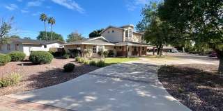 219 W HARMONT Drive Gallery 2