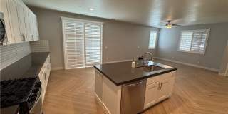 501 Villa Way Gallery 10