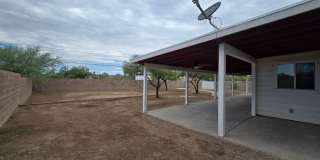 Beautiful 3 bed/ 1 bath home on large lot with walled and fenced front and back yard! Gallery 23