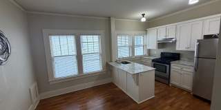 Lynch Apartments Gallery 1
