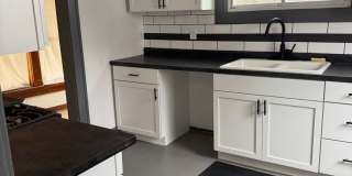 3079 N 21st St Gallery 12