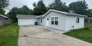 Newly Remodeled 3 Bedroom, 1 Bath with a 1 Car Garage Gallery 1
