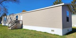 Start 2026 in your new 3 bed, 2 bath home, with the 1st month RENT FREE!! Gallery 1