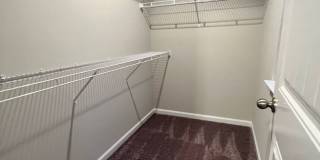 3 Bedroom/2.5 Bath Townhome in Lakeview Commons Gallery 16
