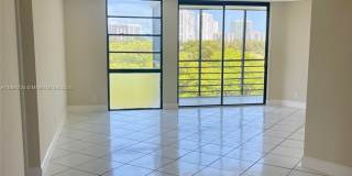 20400 W Country Club Dr Gallery 4