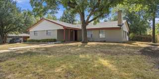 1105 Northwood Drive Gallery 1