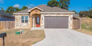 639 Hummingbird Hill Gallery 1
