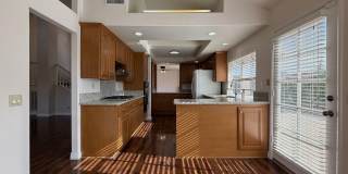 11487 Via Capri - 4 Bed 3.5 Bath home in Loma Linda! Gallery 9