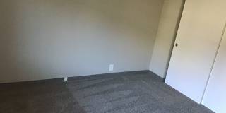 NO RENT TILL DECEMBER!! Ask for details. Gallery 45