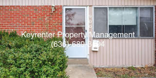 900 Paddock Dr Gallery 2