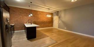 698 BROADWAY Gallery 9