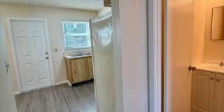 664 SW 35th Street Apt 3 Gallery 3