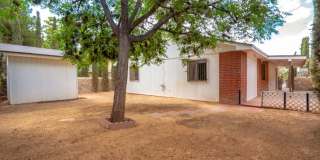 Adorable 4 bedroom, 2 bath in East El Paso! Gallery 24