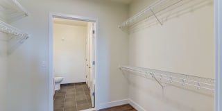 Crest At Skyland Town Center Gallery 16