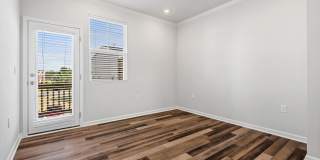Just Listed! Beautiful 3BR/3.5BA Townhome + $500 Off First Month's Rent Gallery 9