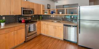 Beautiful 1 Bed 1 Bath in Denny Triangle Gallery 10