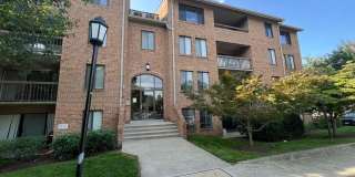 Beautiful and spacious 2 BR 2FB condo in gated community Gallery 1