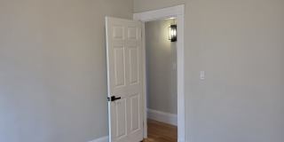 19 Gardner Avenue Gallery 12