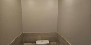 198 Wellington Street SW Gallery 8
