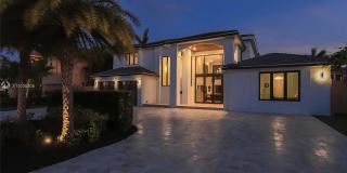 750 NE Marine Drive Gallery 18
