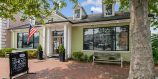 The Townes at Herndon Center Gallery 44