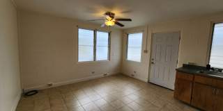 1 bedroom, 1 bath, 1 parking unit in 4 unit single level buiding in Kalihi Gallery 4