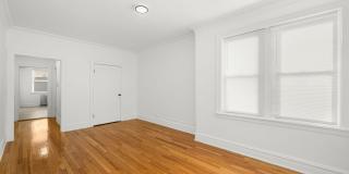 1704 W 77th St Gallery 21