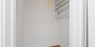 2849 W Berteau Ave Gallery 4