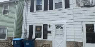 1436 Poplar Street Gallery 1