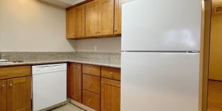 Hilltop Apartments Gallery 16