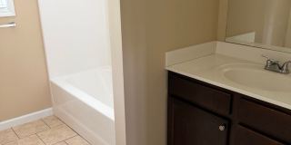 2 Bedroom / 2 Bath Johnson City, TN 37604 Gallery 15