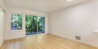 Residence 620 Gallery 76