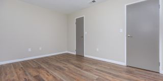 The Hazelwood Gallery 29