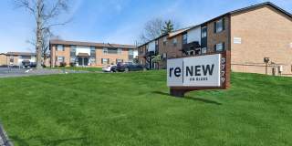 ReNew on Blues Apartments & Townhomes Gallery 32
