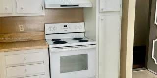 1200 Saint Charles Pl Gallery 8